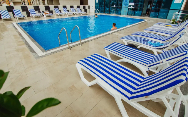 Pool · Batumi — photo 11