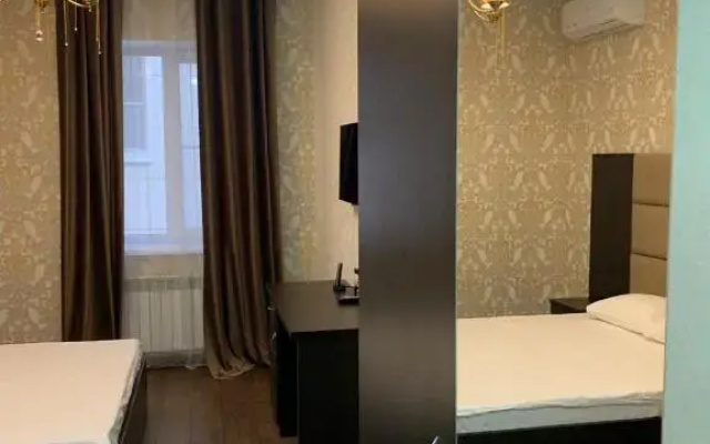 Отель Империя