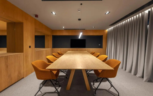 Business facilities · Tbilisi — photo 15