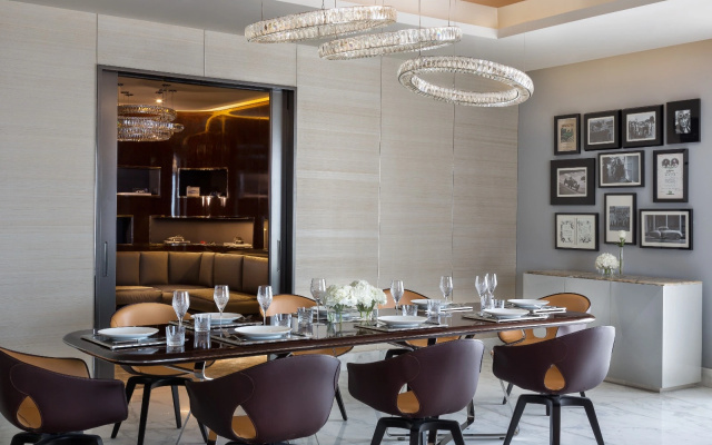 Отель Al Habtoor Palace