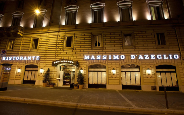 Отель Bettoja Massimo D'Azeglio
