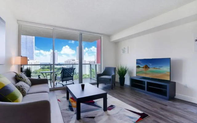 Апарт-отель Pet Friendly Condos in Sunny Isles