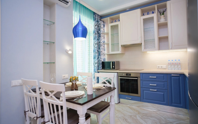 Апартаменты Red Apartments Арт Лайт Сити Апартамент Фрида
