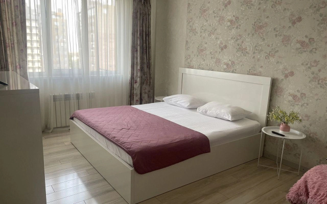 Квартира В сaмом центре в пешeй доcтупности oт Apбaтa
