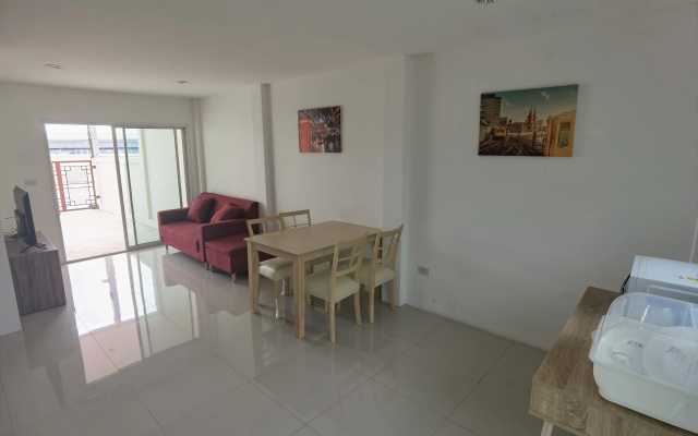 Отель YYK Homestay