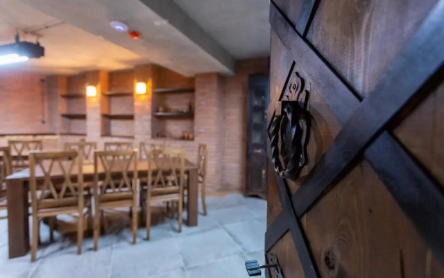 Restaurant · Kutaisi — photo 40