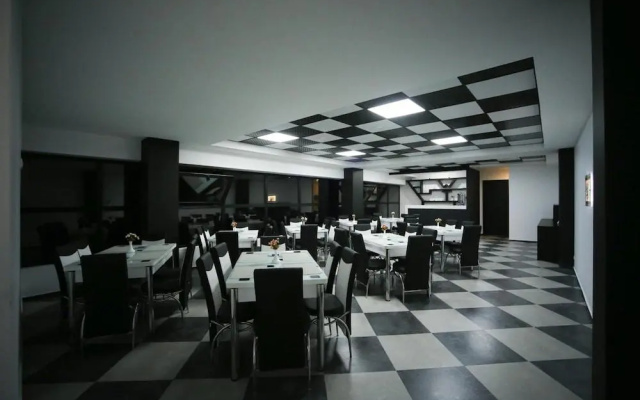 West Tower Hotel