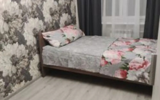 Квартира на Великолукской 15