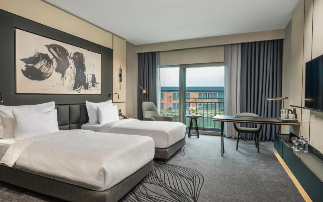 Crowne Plaza Istanbul Tuzla Viaport Marina, an IHG Hotel