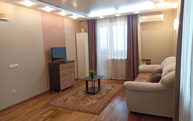 Квартира Двухкомнатная у Метро Козья Слобода