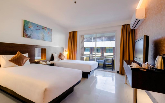 Baron Beach Hotel