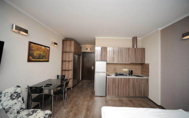 Guest rooms · Batumi — photo 13