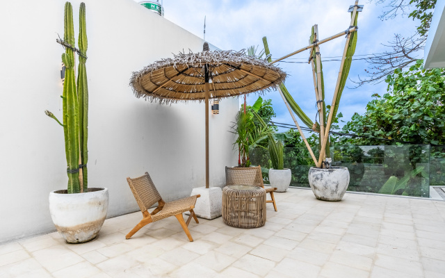 Вилла Sunny Home