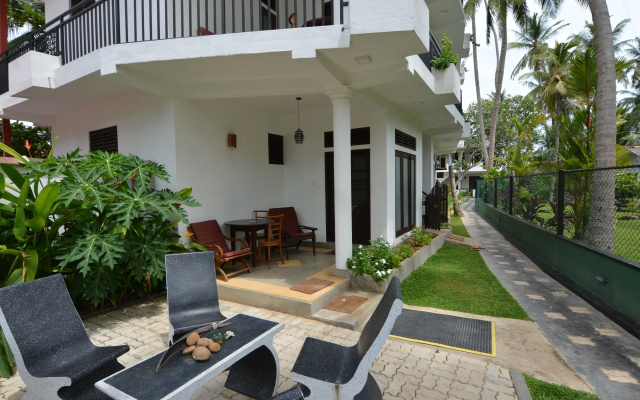 Отель Sea View Beach Resort