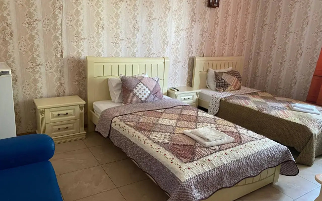 Отель Gavan