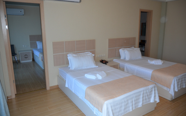 Hotel Legacy · Batumi — photo 17