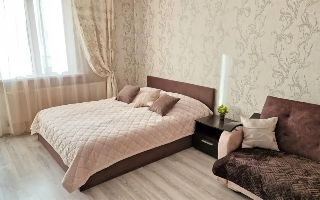Квартира Краснозвездная 33
