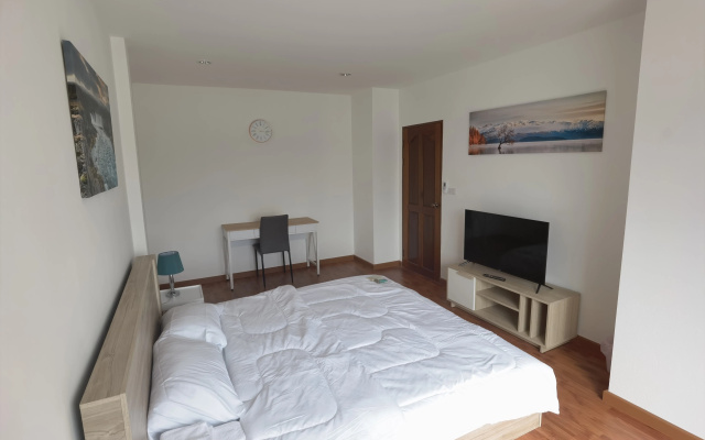 Отель YYK Homestay