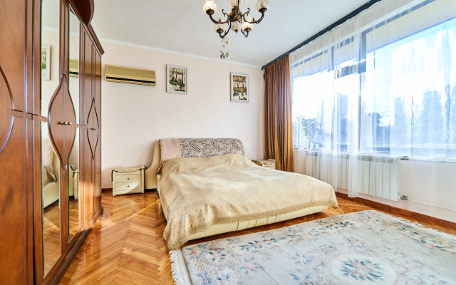Частный Дом 320 м²  в Самом Центре Сочи