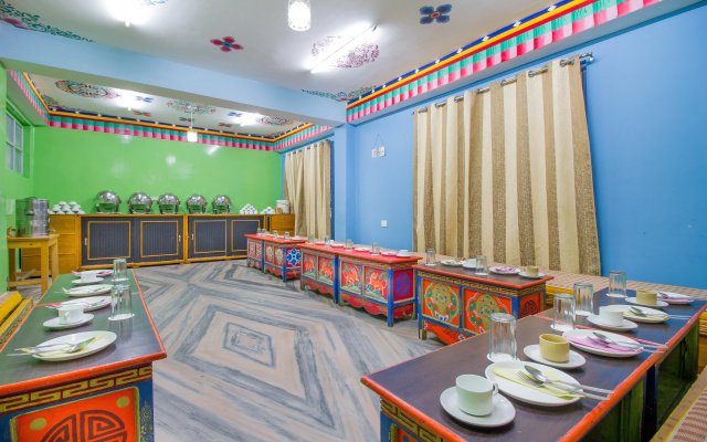 Отель Jain Group Lachung Continental Lachung