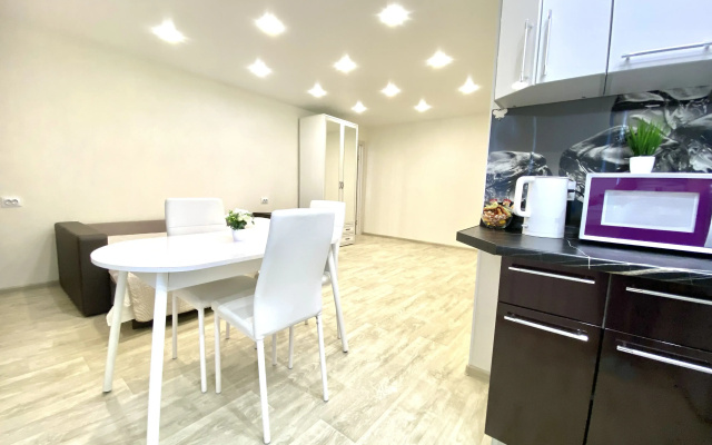 Квартира KOMILFO-HOME  на Тушканова 13
