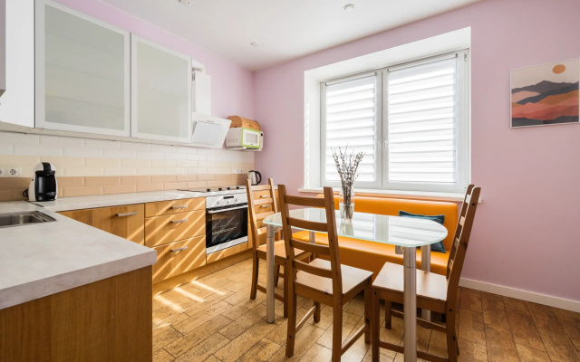 Квартира Просторная квартира с двумя отдельными спальнями и кухней