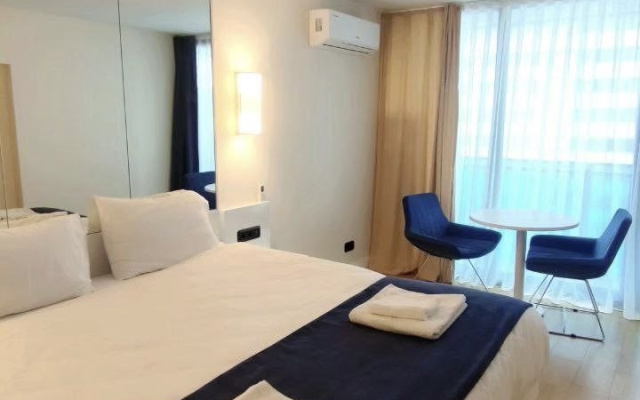 Апарт-отель Sea View 2604