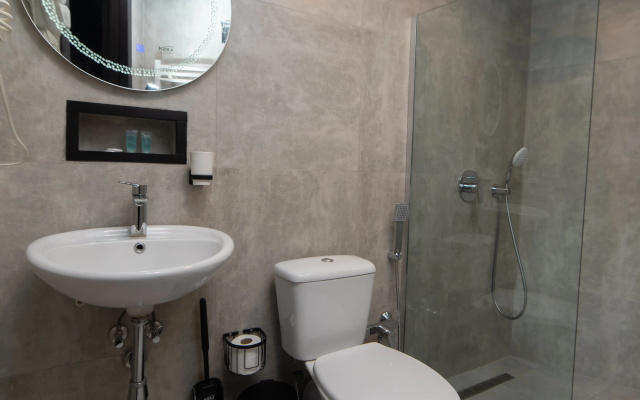 Voyager Hotel · Tbilisi — photo 35