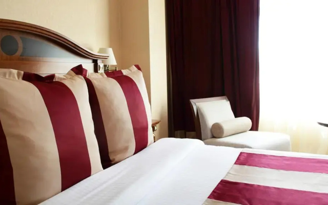 Отель Crowne Plaza Minsk