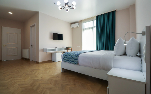 Отель & restaurant Emerald Borjomi