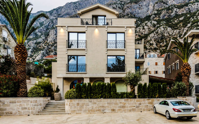 Отель Бутик-Отель Casa del Mare - Pietra Черногория, Доброта - отзывы, цены и фото номеров - забронировать отель Бутик-Отель Casa del Mare - Pietra онлайн парковка