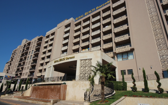 Отель Апарт-отель Royal Beach Barcello-Menada Болгария, Солнечный берег - отзывы, цены и фото номеров - забронировать отель Апарт-отель Royal Beach Barcello-Menada онлайн вид на фасад