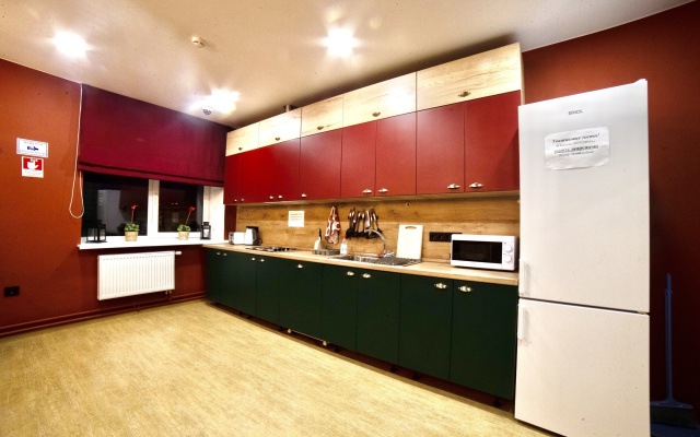 Vershina Hostel