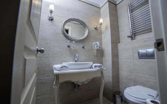 Отель HHK Hotel
