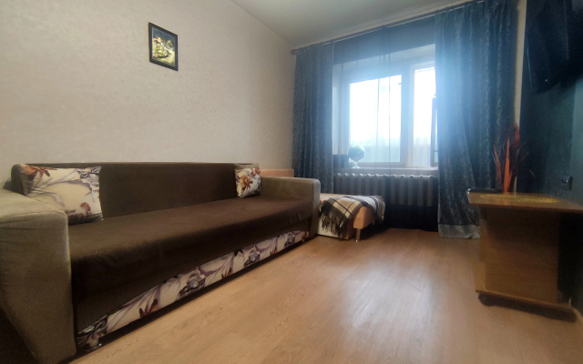 Квартира Рядом с Торговыми Центрами и Цгб