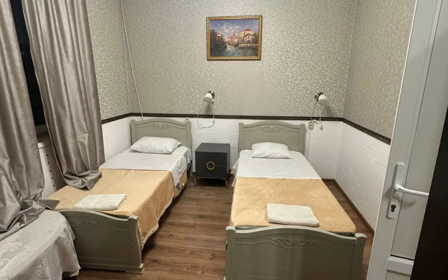 Отель Изумруд