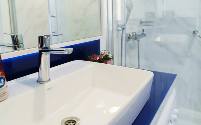 Bathroom · Batumi — photo 17