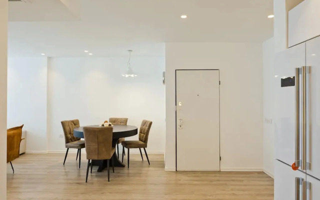 Апартаменты Bat Yam Luxury