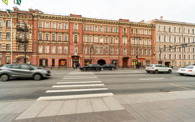 Меблированные комнаты Ринальди на Московском 18