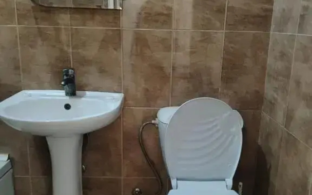 Bathroom · Tbilisi — photo 35