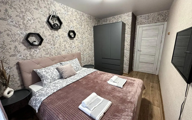 Квартира Top Rooms: Двухкомнатная у метро Пролетарская с качелями