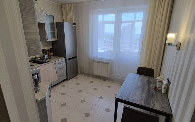 Апартаменты Чайка House на Родионова 165к12