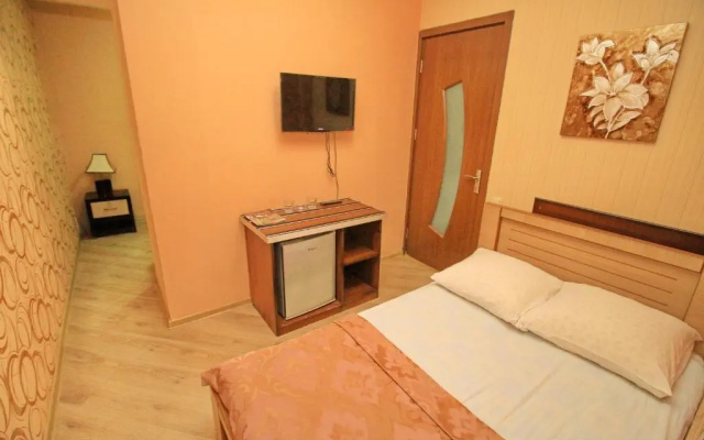 Отель Almeto Hotel & Rooms