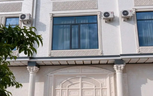 Отель Gold Star Palace