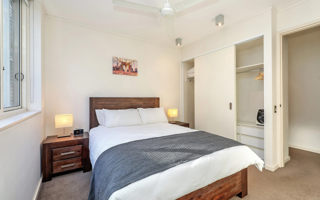 Апартаменты Sophisticated Near Bondi Beach