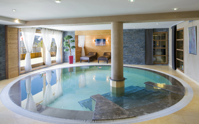 Отель L'HELIOS & SPA