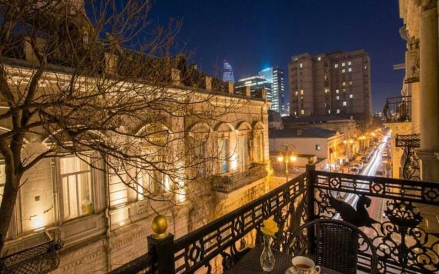Pilot Hotel Baku
