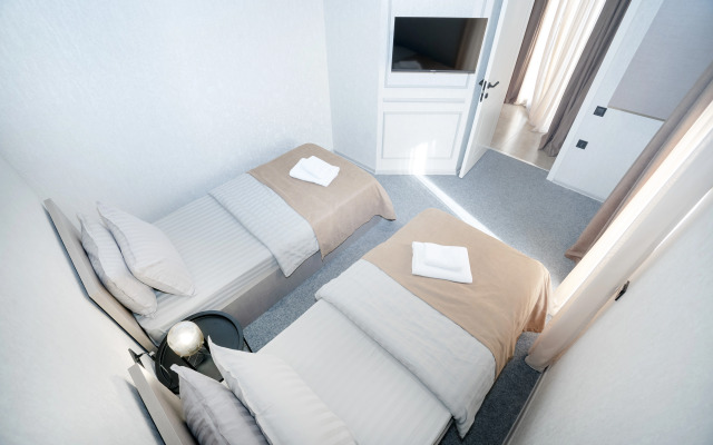 Superior Apartment with balcony and with view · Best Tbilisi Hotel — photo 17
