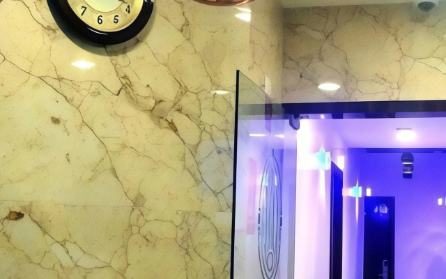 Отель The Best Hotel Mumbai