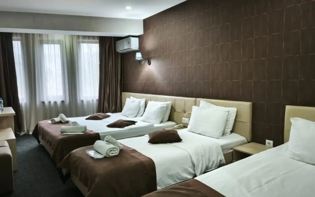 Guest rooms · Tbilisi — photo 29